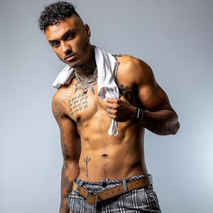 Meet your Posher, Alcee